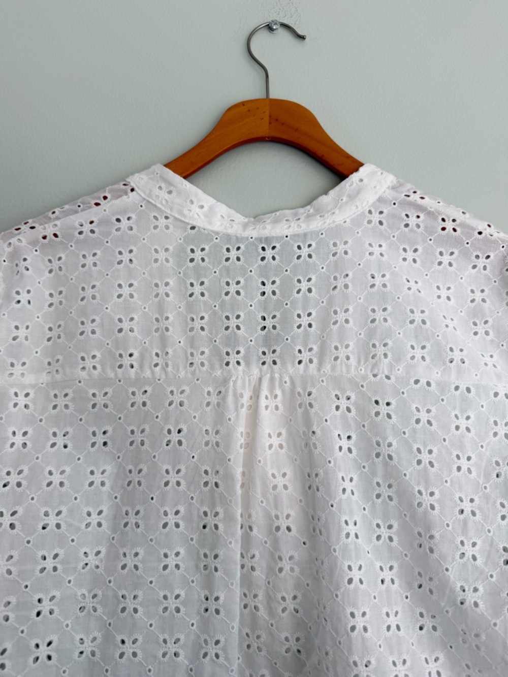 NWT Zara Short Sleeve White Eyelet Embroidered Button Down Shirt Size M - Picture 9 of 12